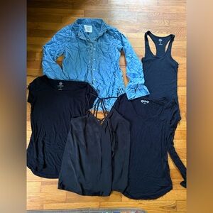 Woman’s small Black and Blue Tops Set bundle